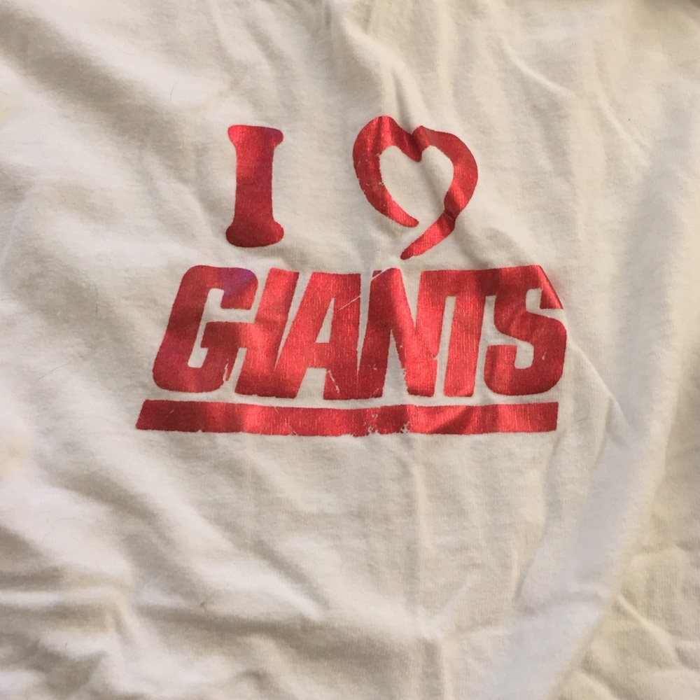 Long sleeved NY Giants tee